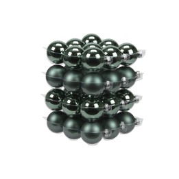 Boules décoratives sphériques en verre vert, brillantes et empilées en plusieurs rangées.
