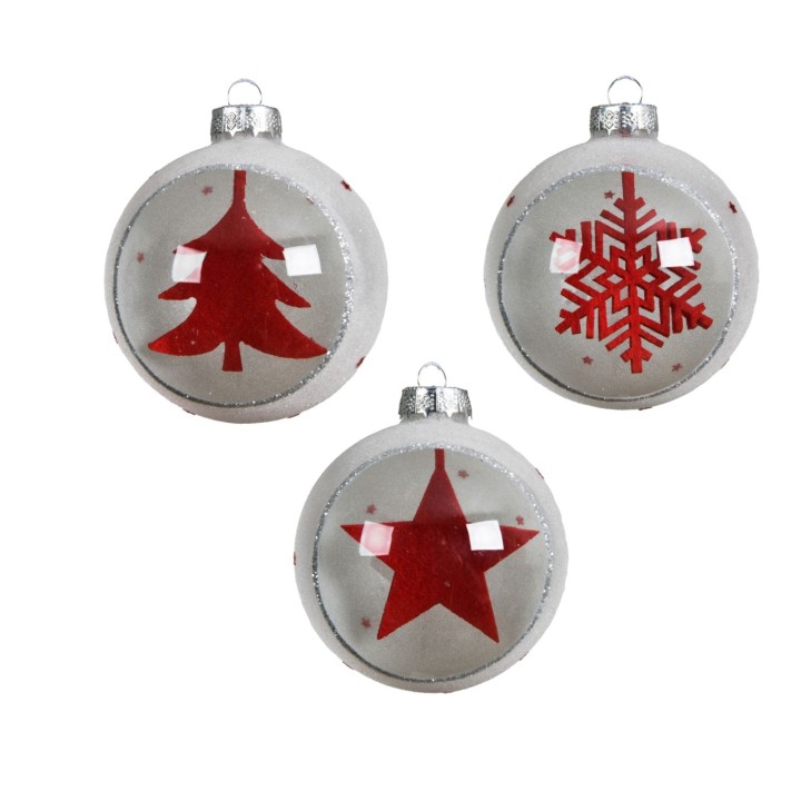 Boules de Noël blanches et rouges avec motifs d'arbre, étoile et flocon.