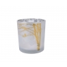 Vase en verre dépoli avec motif doré d'un arbre sur fond blanc.