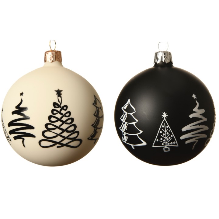 Boules de Noël, l'une blanche et l'autre noire, ornées de dessins d'arbres stylisés.