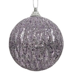 Boule décorative en verre argenté, scintillante avec des paillettes violettes.