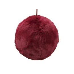 Boules en fausse fourrure rouge, douces et rondes, suspendues par un cordon.
