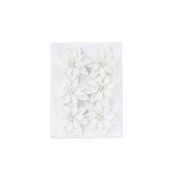 Fleurs blanches délicates en relief sur fond clair, évoquant la pureté et l'élégance.