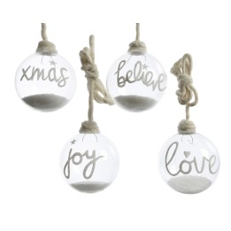 Boules transparentes avec inscriptions en argent, suspendues par un cordon beige.