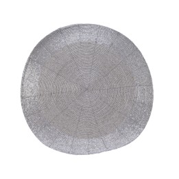 Tapis rond tissé en fil métallique argenté, texturé et élégant.