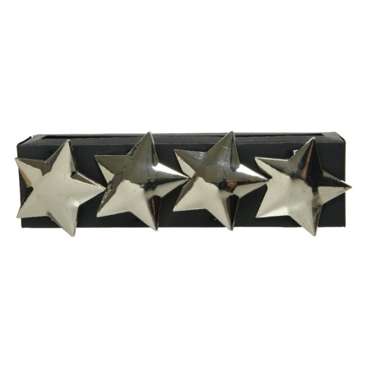 Quatre étoiles métalliques brillantes sur un support noir, créant un effet décoratif élégant.