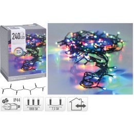 Guirlande lumineuse multicolore avec 240 LED sur un fond lumineux et flou.