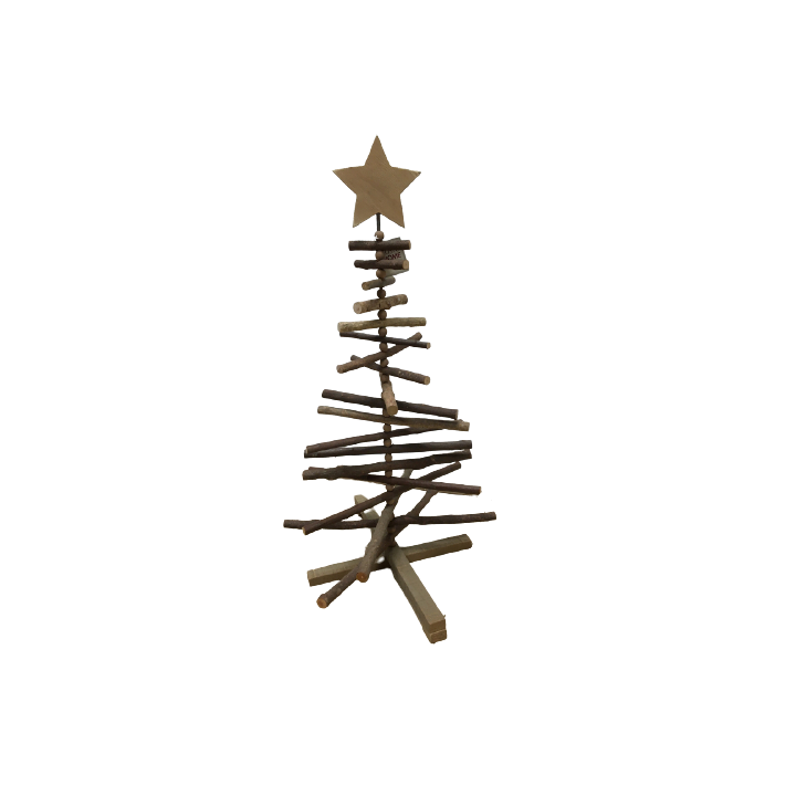 Arbre de Noël en bois rustique, branches inclinées, étoile dorée au sommet.