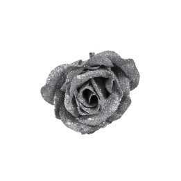 Rose argentée étincelante, pétales brillants, délicate et élégante.