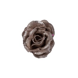 Rose en tissu brun scintillant, aux pétales délicatement superposés.