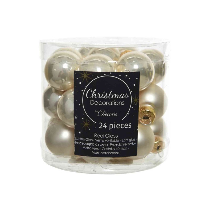 Boules de Noël en verre, dorées et argentées, présentées dans un emballage transparent.