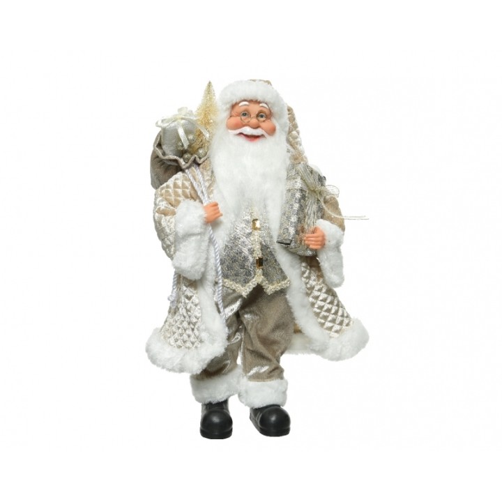 Père Noël en habit argenté, portant un sac, avec une barbe fournie et un sourire accueillant.