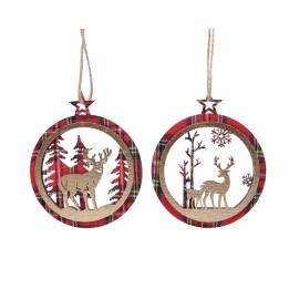 Ornements en bois avec cerfs et sapins, entourés de motifs écossais rouges et blancs.