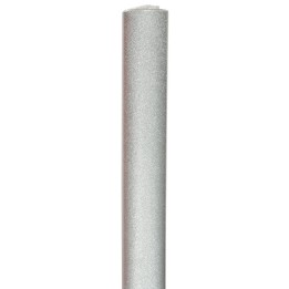 Un rouleau brillant en argent, lisse et scintillant, parfait pour les décorations.