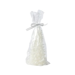Sac transparent rempli de cristaux blancs, noué avec un ruban argenté.