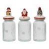 Trois bocaux en verre avec des couvercles décorés de Noël : bonhomme de neige, père Noël, sa...