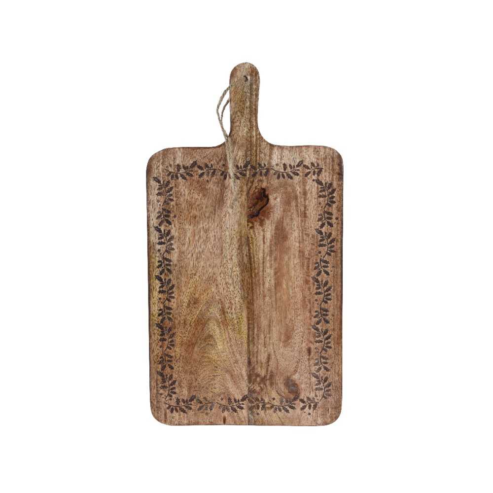 Planche à découper en bois avec une texture rustique et des motifs floraux gravés.