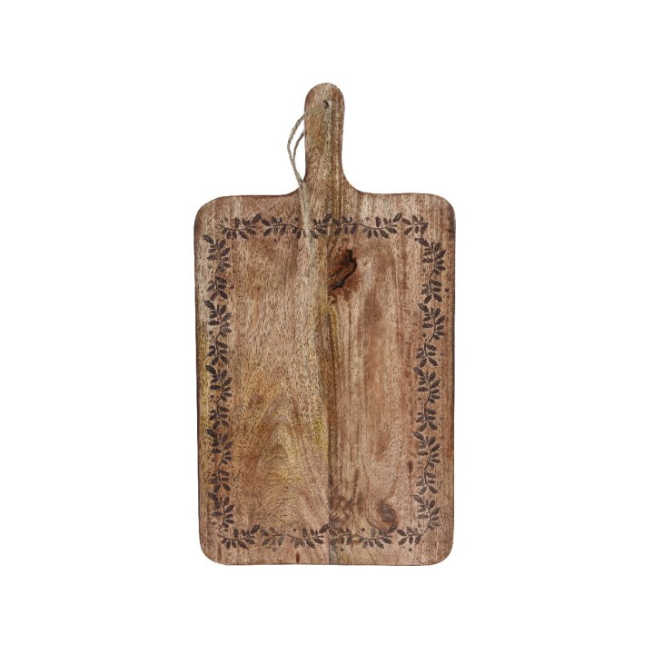 Planche à découper en bois avec une texture rustique et des motifs floraux gravés.