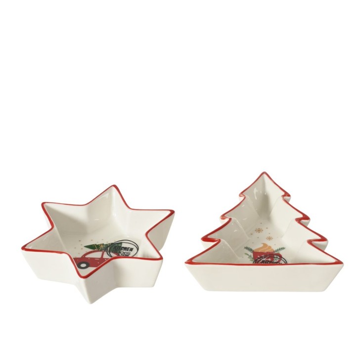 Deux assiettes en céramique, une en forme d'étoile, l'autre de sapin, bord rouge festif.