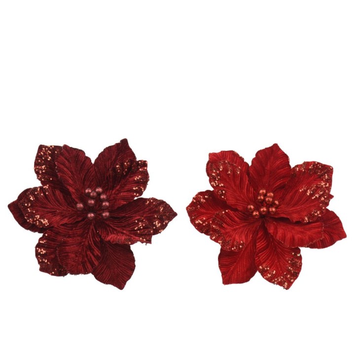Fleurs rouges en tissu avec paillettes, aux pétales délicats et détails brillants.