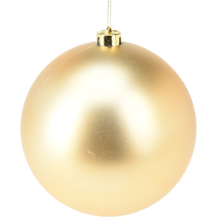 Boule décorative dorée, lisse, sphérique, suspendue par un fil fin.