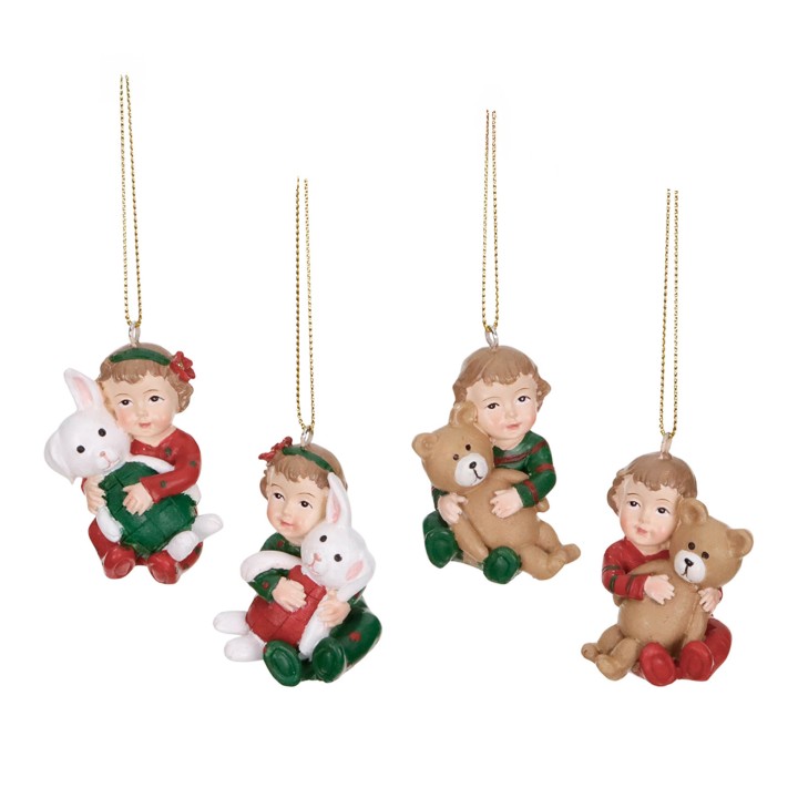 Bébé avec sa peluche