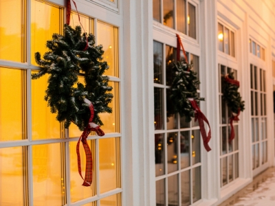 Conseils pour une décoration de sapin de Noël à l'américaine